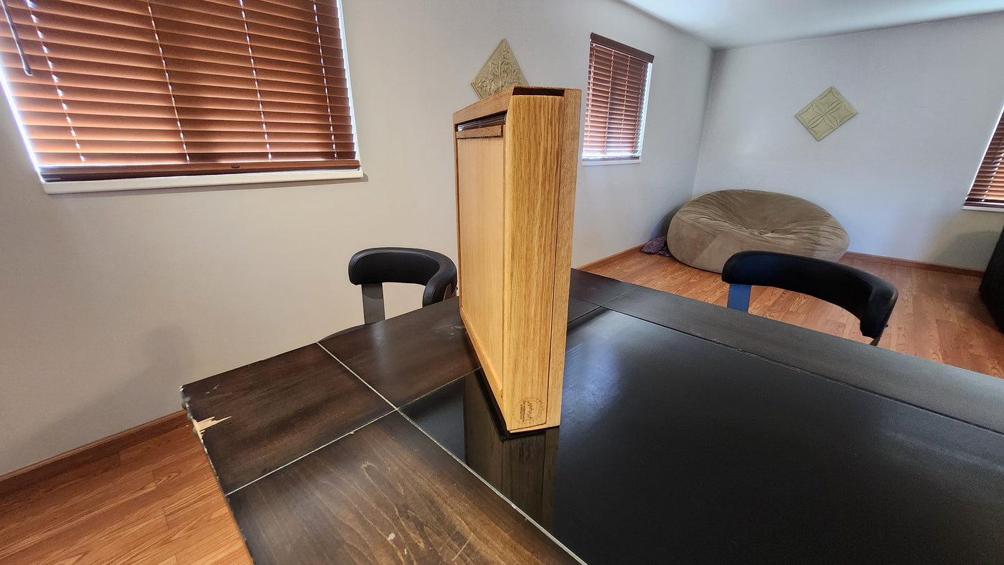 Crossed Revolver Pistol Box