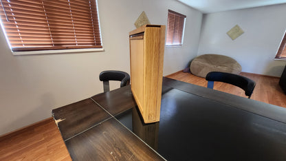 Crossed Revolver Pistol Box